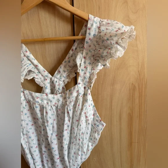 Doên Floral Ruffle Strap dress - Picture 8 of 9